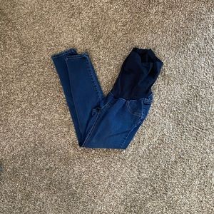 Jessica Simpson maternity jeans, size small